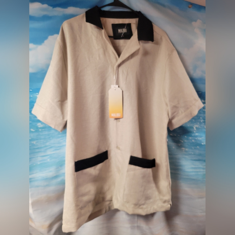 Malibu NWT MENS Beige and Black Button Down Short Sleeve‎ Shirt Size Large